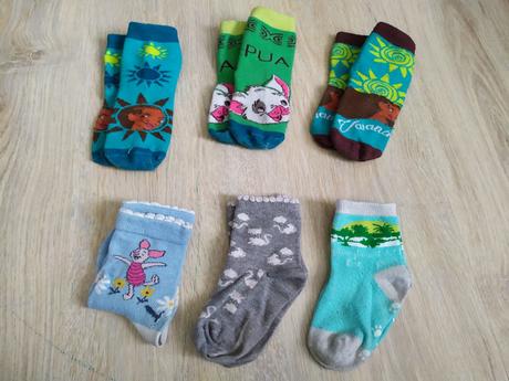 Dievčenské ponožky, 23