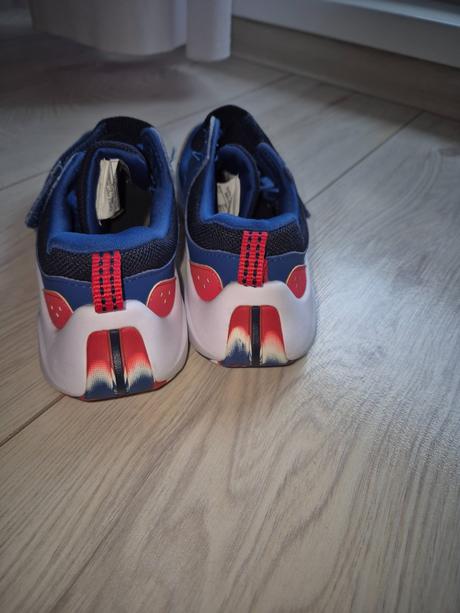 Tenisky, decathlon,33