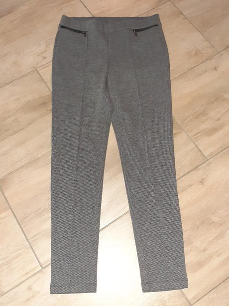 Džegíny č.38-40, yessica,38