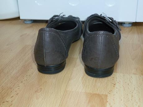 Topanky s krystalmi, 37