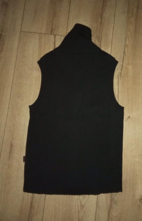 Vesta, street one,38