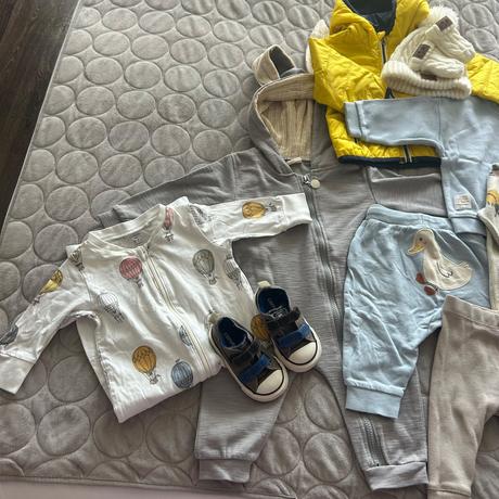 Balík oblečenia, 68–80