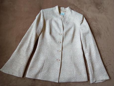 Elegantné sako +sukňa zadarmo, 40