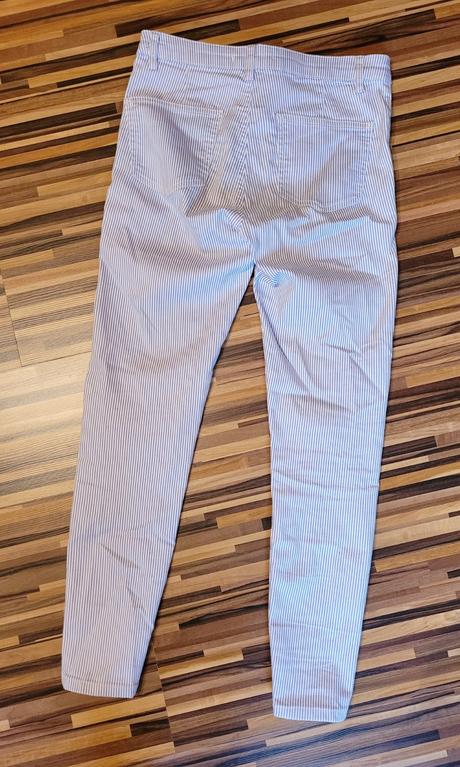 Pasikove nohavice, sinsay,m