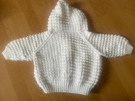 Pletený svetrik, 92