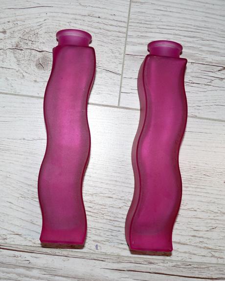 Cyklámenové vázy 2eu/kus, 