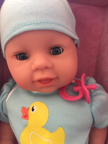 Babika  laura - sada na krmenie, 