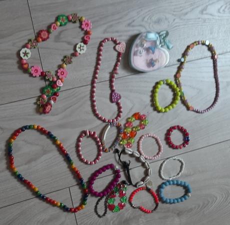 Rozna detska bizuteria,