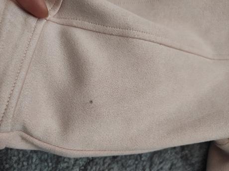 Vestička, river island,92