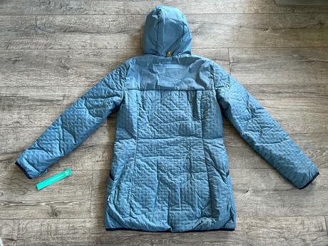 Kvalitna funkcna lahka bunda zn. finside, 36 / 38 / l / m / s