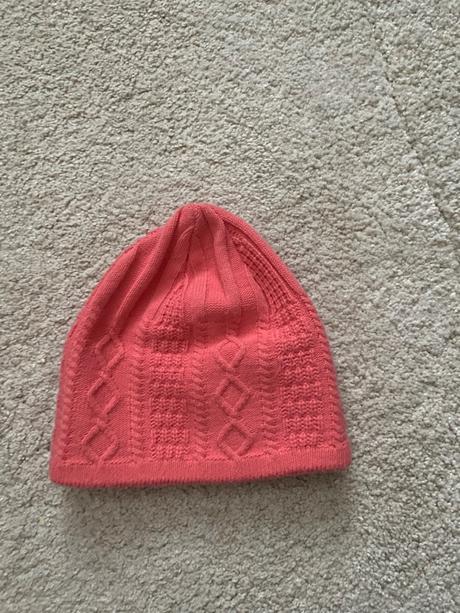 Dievcenska/damska čiapka, 