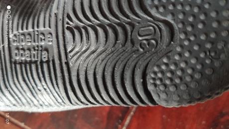 Dievcenske prezuvky, velkost 30,cervene, 30