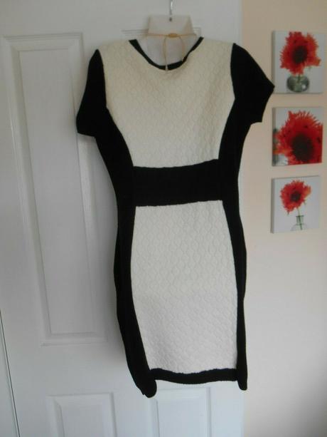 Pohodlne damske saty, velkost 42, jane,42