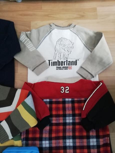 Balik oblecenia (nohavice, pulovre, tricka), 104–116