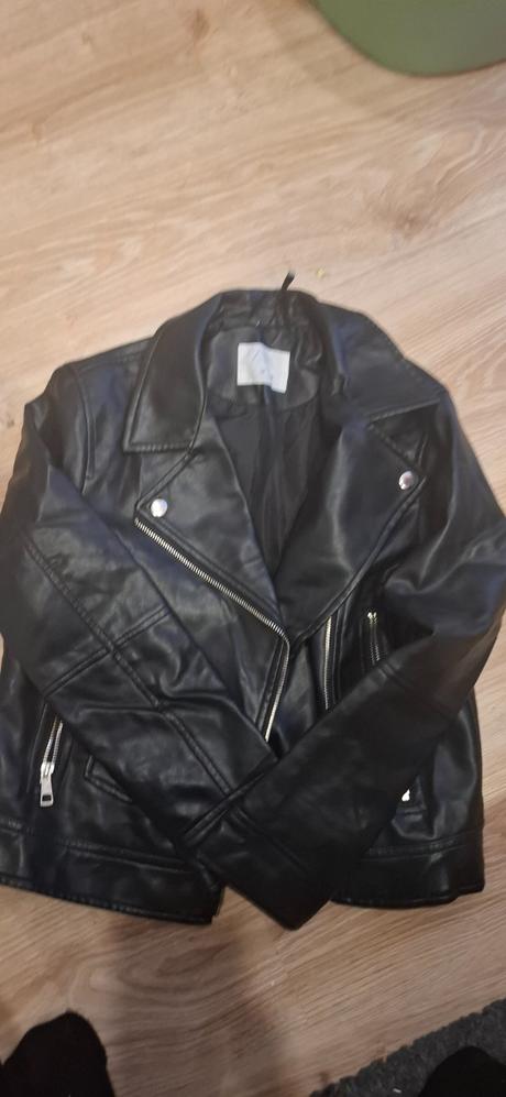 Kožená bunda, zara,140