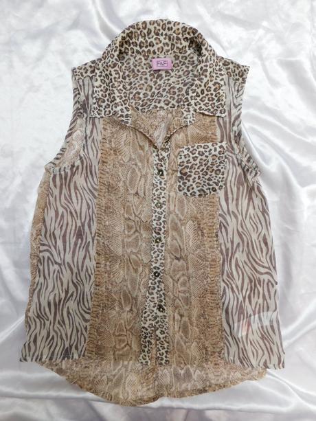 Pekna trendy bluzka, f&f,140