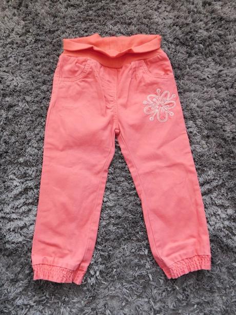 Nohavice č.92, lupilu,92