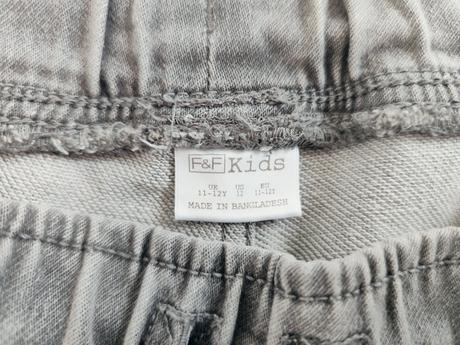 Predám riflové teplaky, f&f