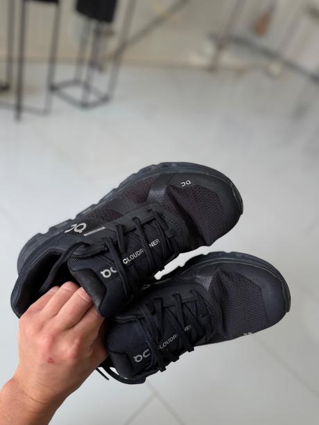 Turistická obuv on running, 38