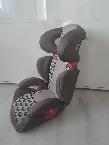 Autosedačka chicco, chicco