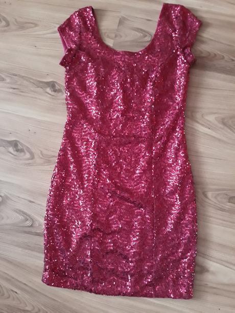 Cyklámenové trblietavé šaty zn. divided, 34