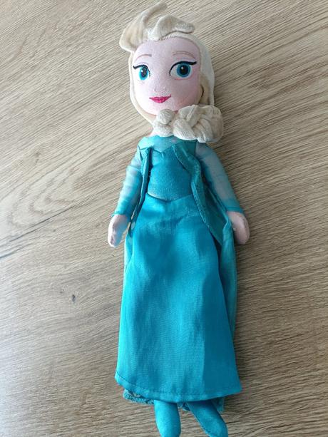 Elsa frozen, 