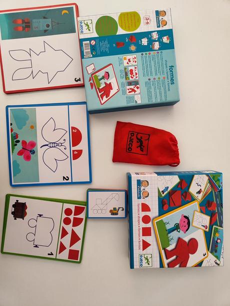 Djeco hra - skladáme tvary, 