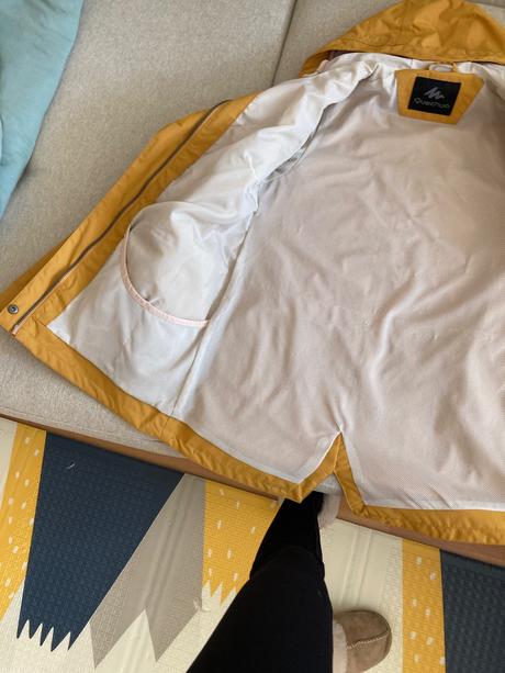 Vetruvzdorna nepremokava bunda, decathlon,xs