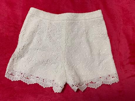 Krásne čipkované krátke nohavice zn. orsay, orsay,40