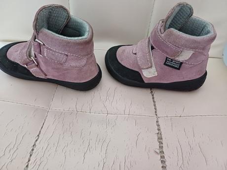 Barefoot jonap, jonap,22