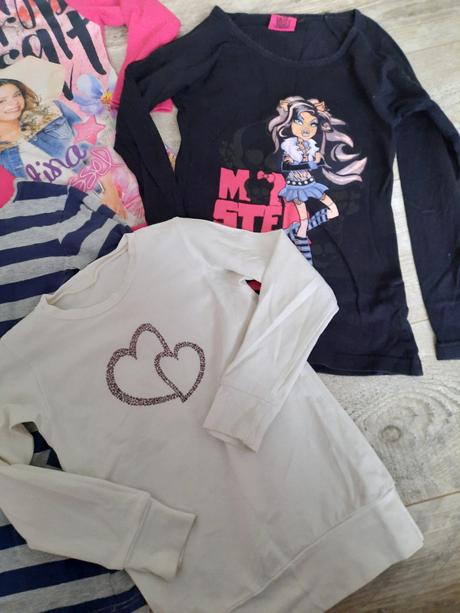 Pulovre na doma 128/134/140, 134