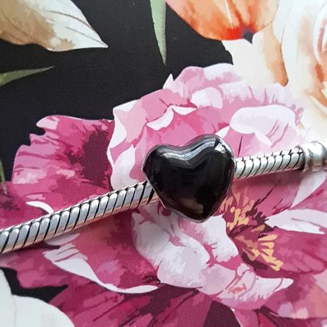 Prívesok čierne srdce, 