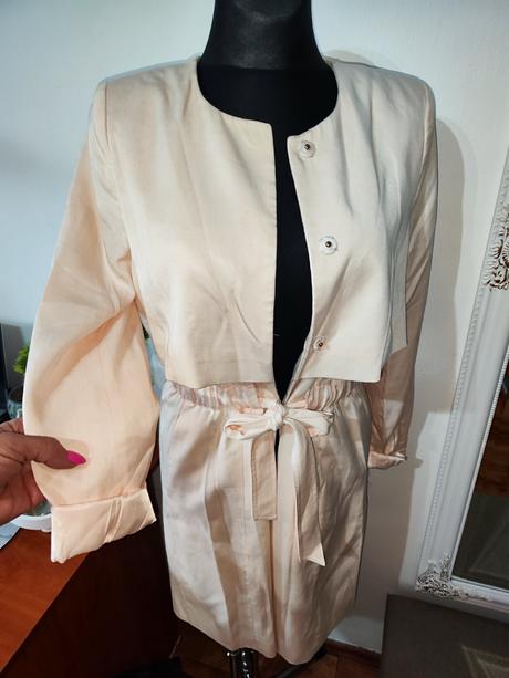 Jarný kabátik l, l