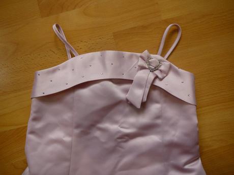 Dievcenske saty bhs, 116