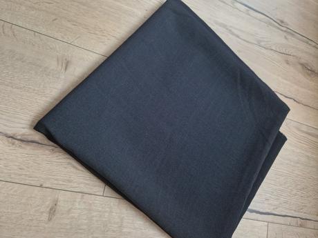 Kostýmovka čierna - metráž    2+1zadarmo, 