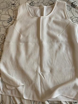 Kvalitný top - viskóza + polyester v. xl, xl