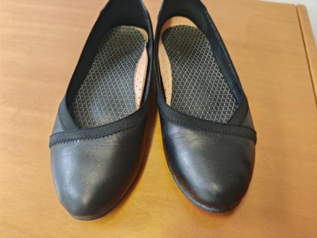 Kožené balerinky s ortopedickou vlozkou, 38