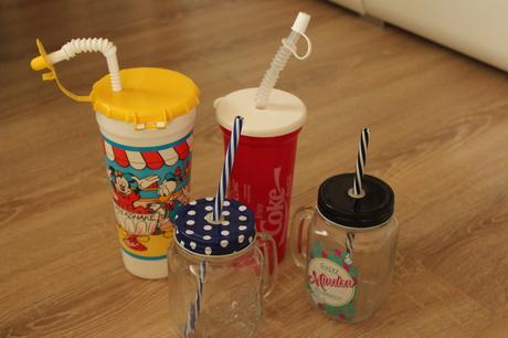 Rôzne fľaše a poháre, 