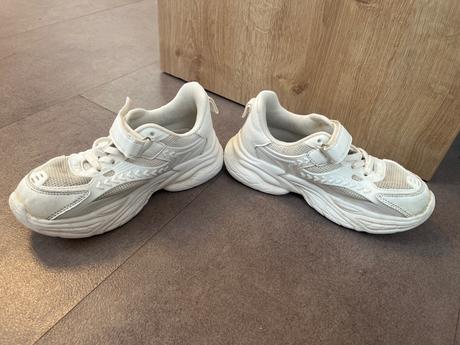 Tenisky deezee 32, 32