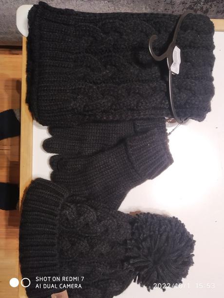 Uplne nový set čiapka šál rukavice next, next,116