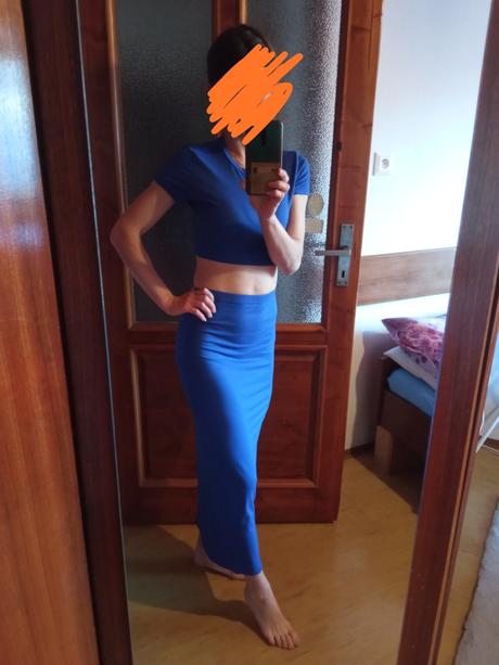 Sukňa s tričkom, s