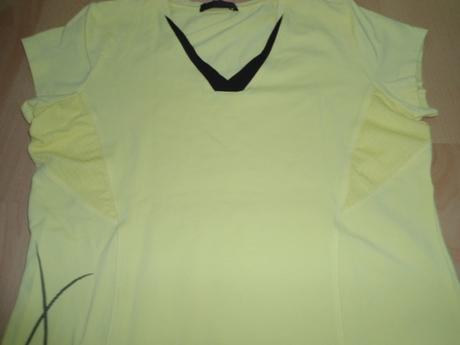 Zlte sportove tricko, s