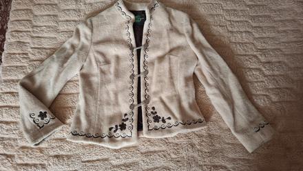 Kvalitný kabát, 38