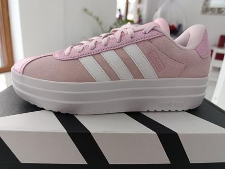 Adidas kožené court tenisky, adidas,39