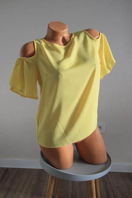 Žltý top s odhalenými ramenami, s, s