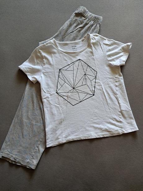 Pyžamko, sinsay,134