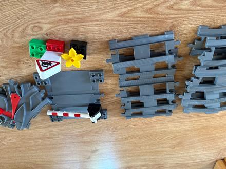 Lego duplo koľajnice,