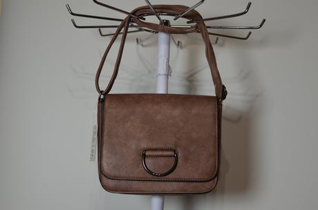 Ružovohnedá kabelka,