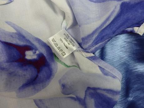 Luxusná kvetovaná blúzka, 42