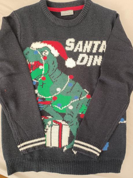 Vianočný pulóver, 146